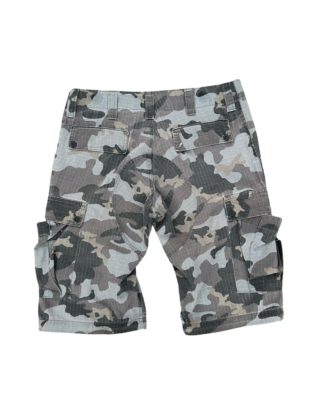 Bermuda camuflada
