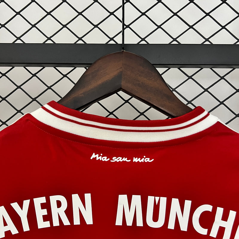Camisa retrô Bayern Munich 13/14 Home