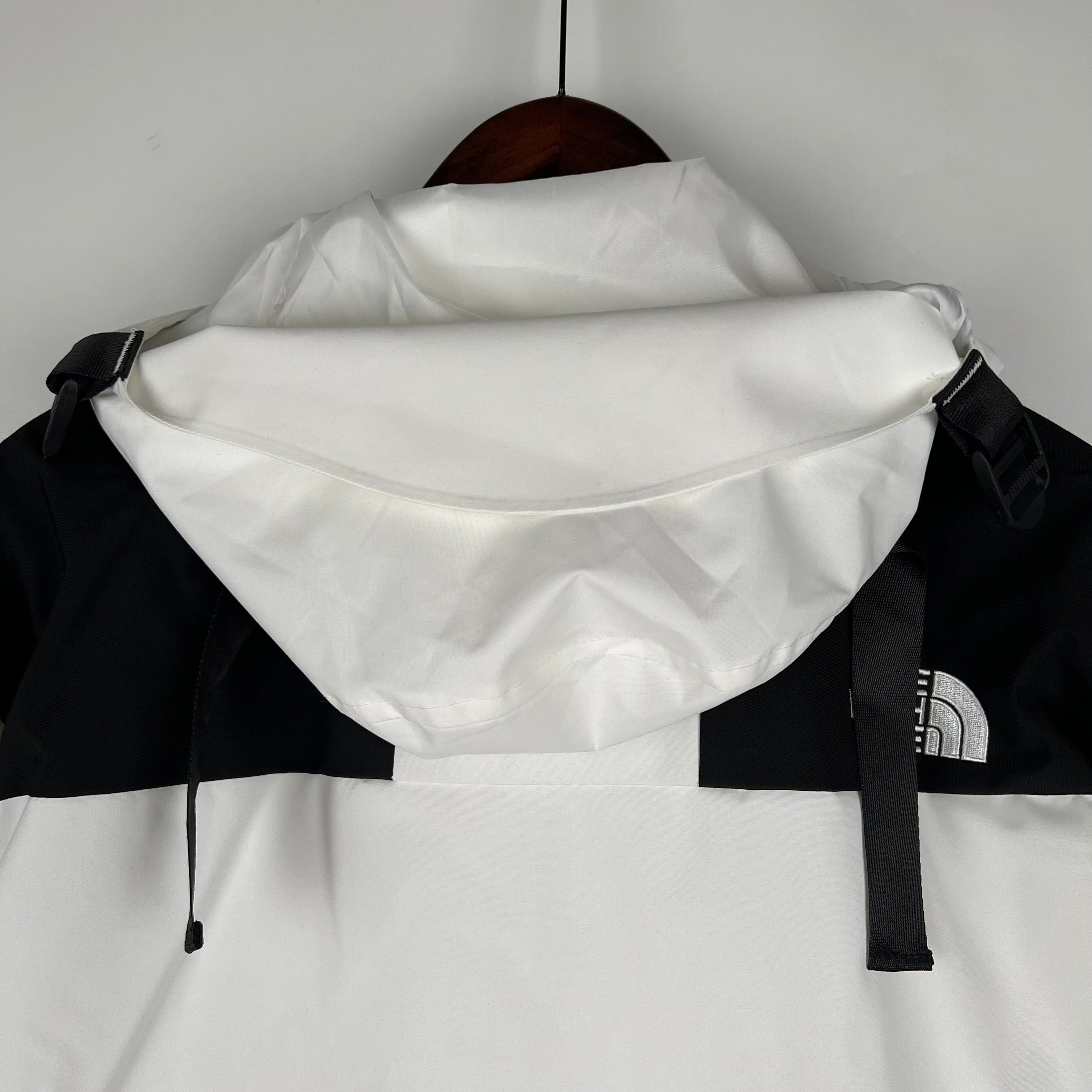 The north face Branca
