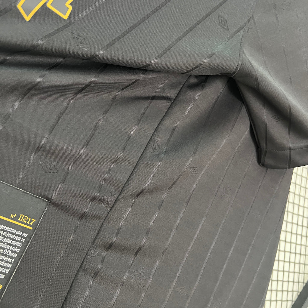 Camisa Santos Charlie Brown Black