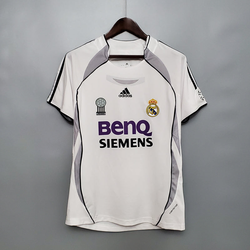 Camisa Retrô Real Madrid Home 06/07