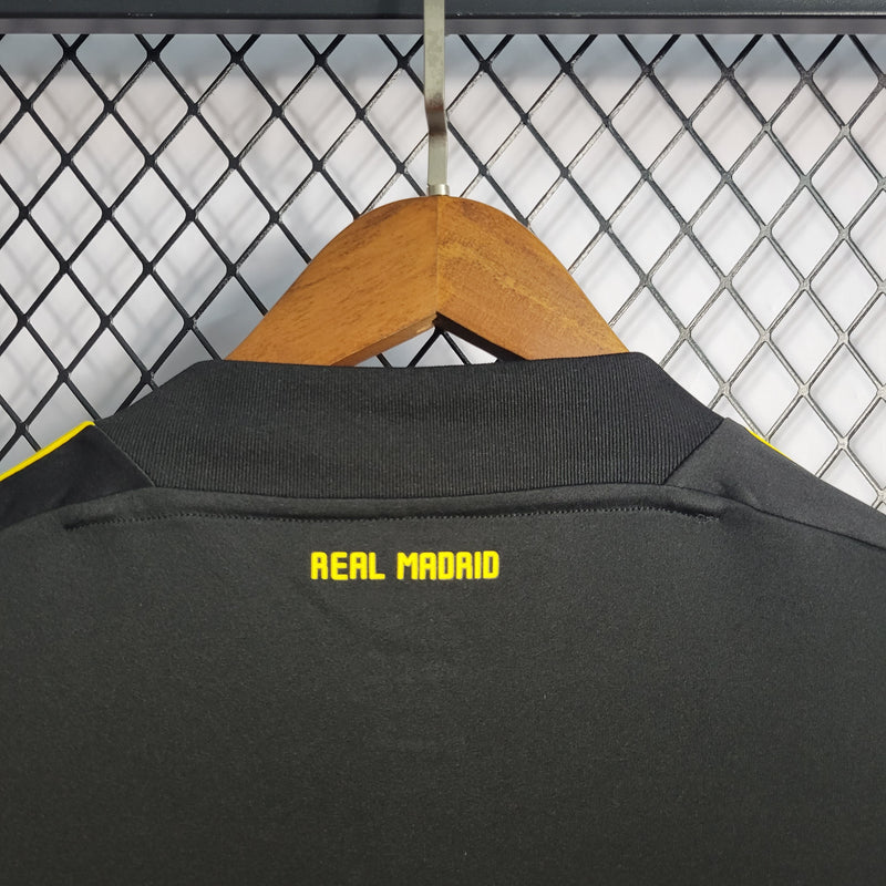 Camisa Real Madrid Goleiro Preta 11/12 - Versão Retro111
