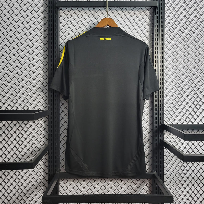 Camisa Real Madrid Goleiro Preta 11/12 - Versão Retro111