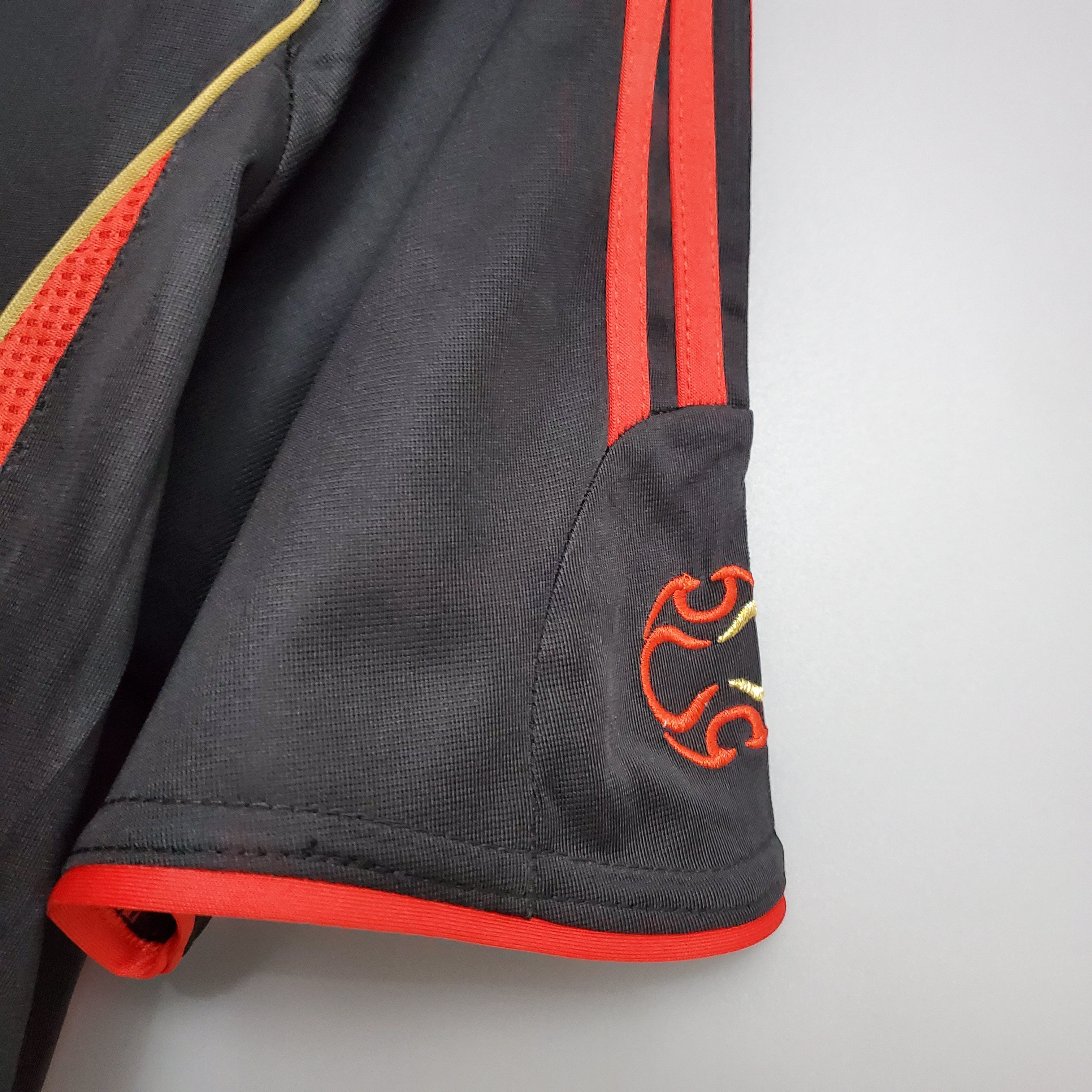 Camisa Milan Reserva 06/07 - Versão Retro 111
