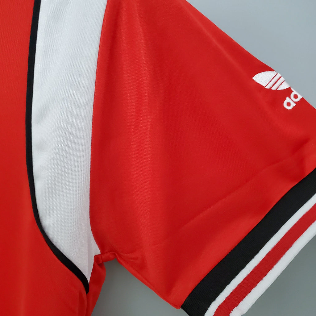 Camisa Manchester United Titular 85/86 - Versão Retro