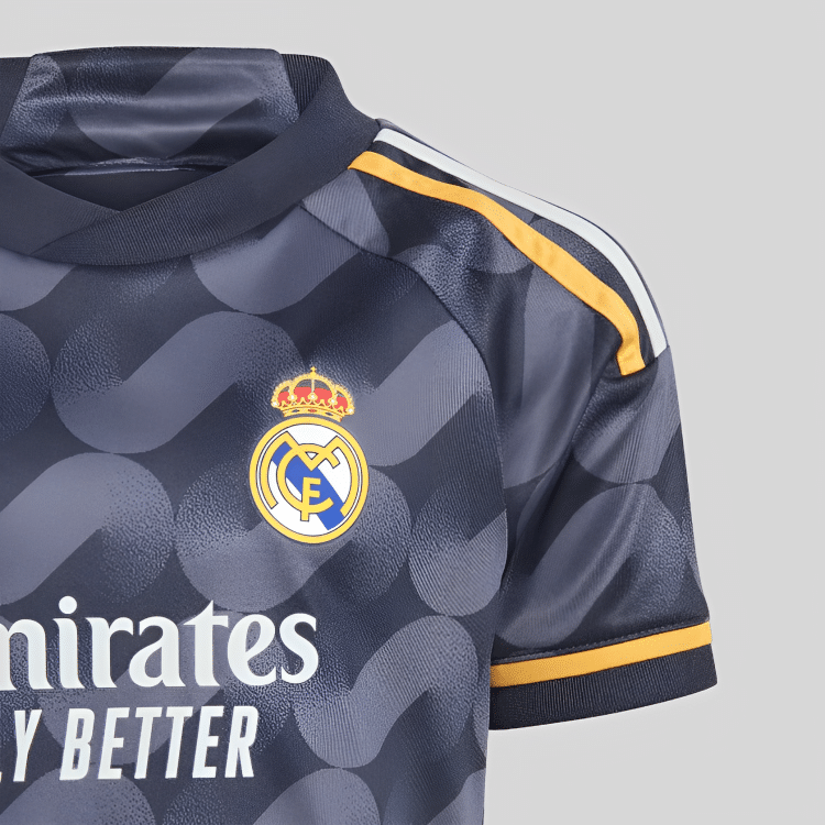 Kit Real Madrid II 2023 – Infantil