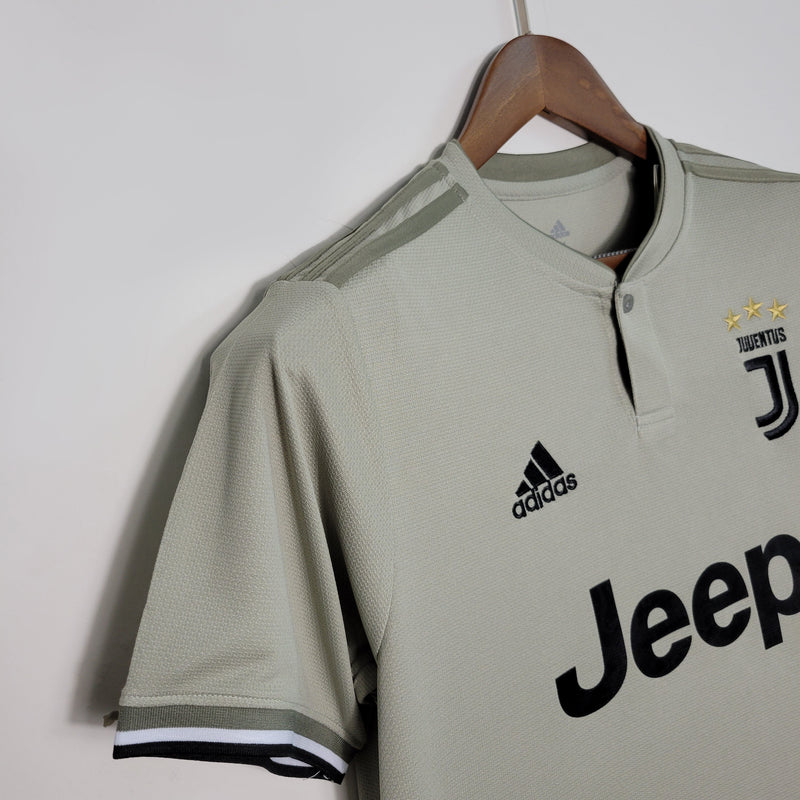 Camisa Juventus Reserva 18/19 - Versão Retro