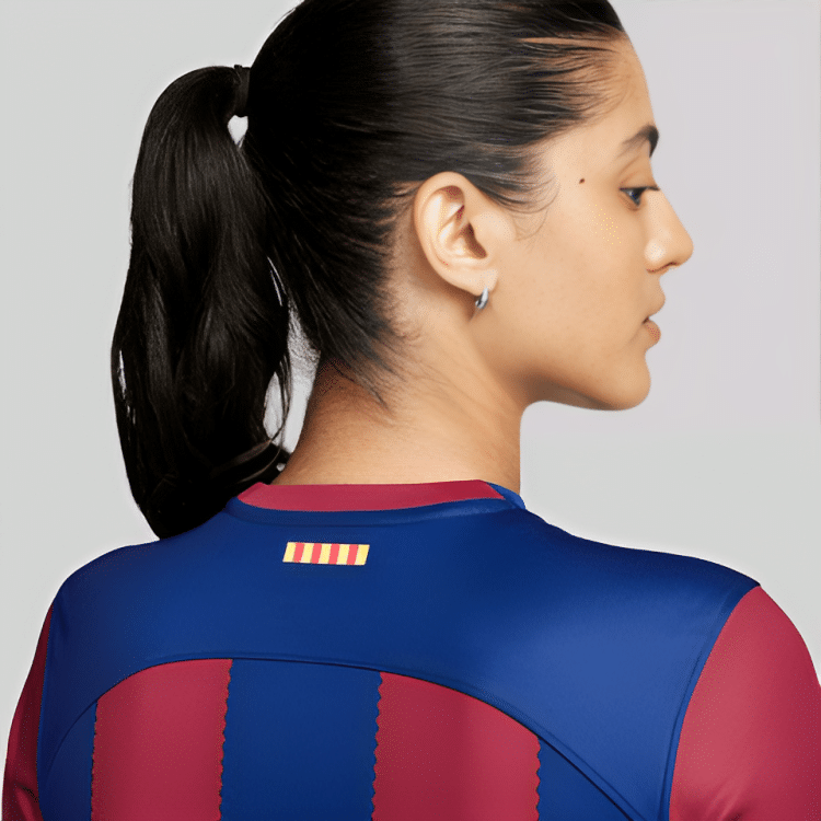 Camisa Barcelona I Feminina – 2023